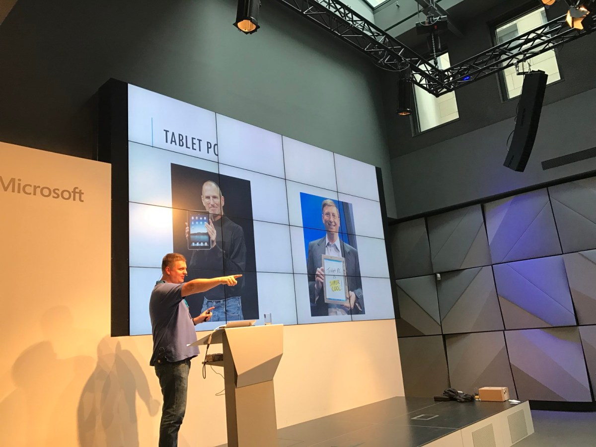 Mark Kreuzer als Referent auf der Bühne bei dem Dr. Windows Community Day 2016